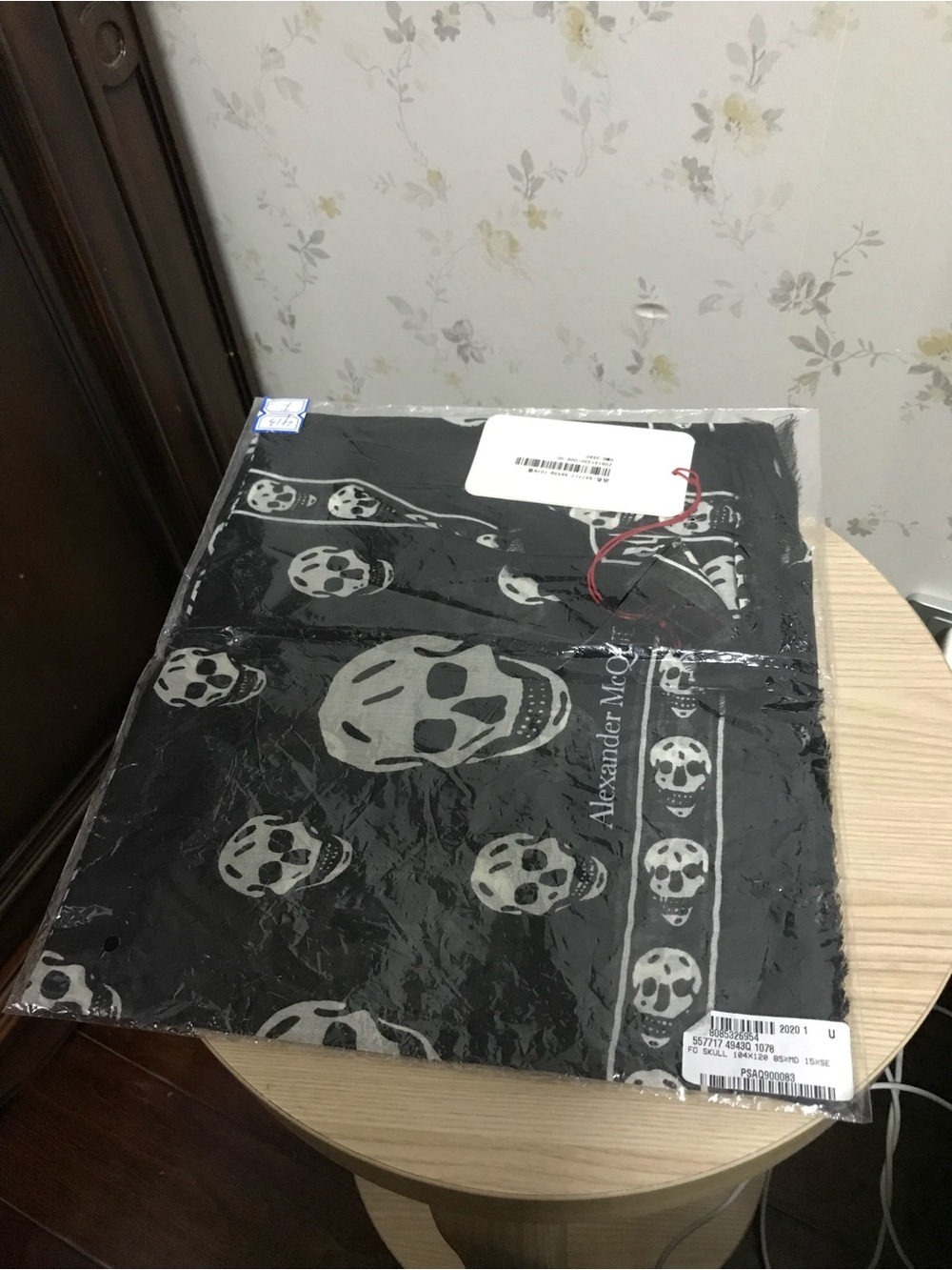 Alexander McQueen Black and White Skull Print Scarf